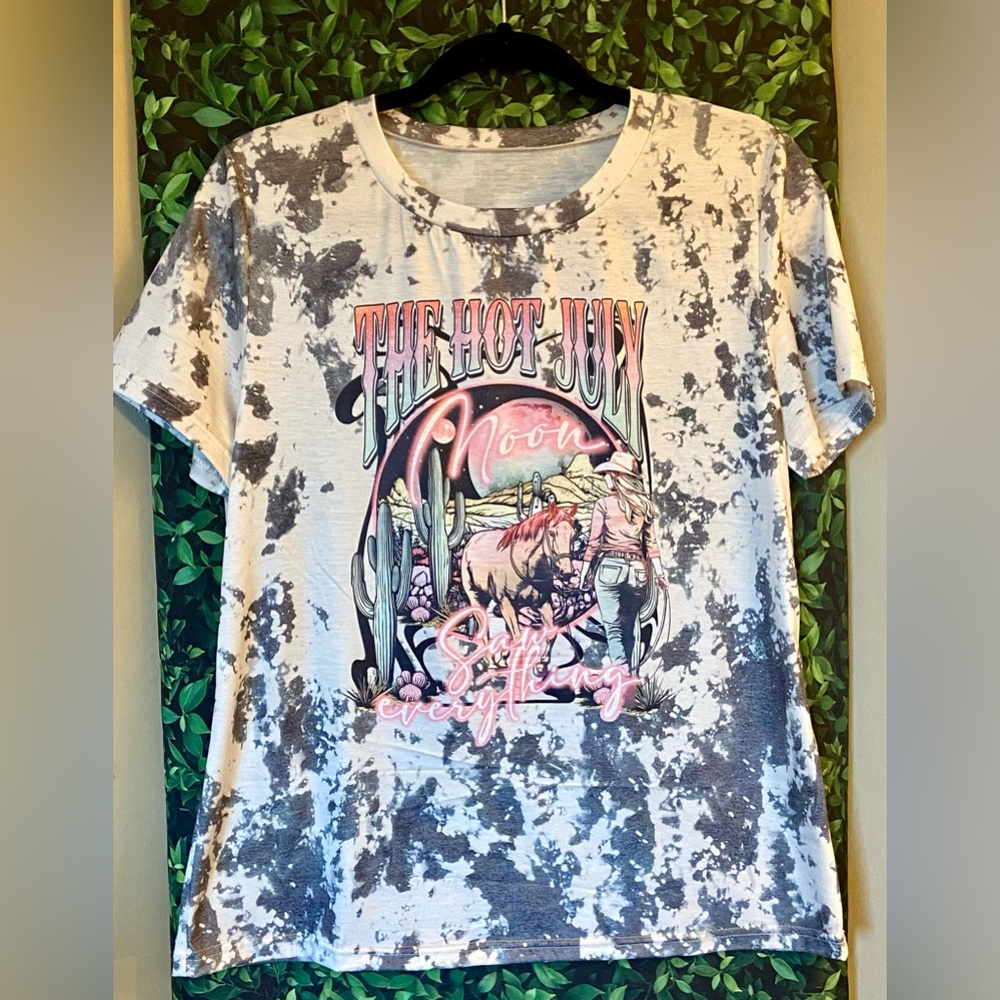 SHEIN Hot July Moon Saw Everything t shirt